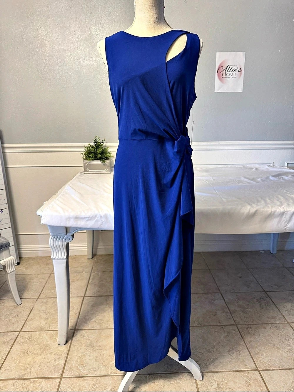 Soho Apparel Ltd. Cobalt Blue Maxi Dress Size XL NWT
